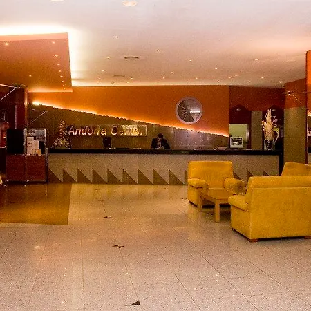 Hotel Center 4*