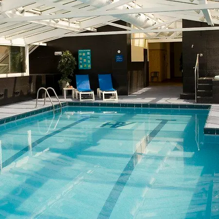 Hotel Center 4*